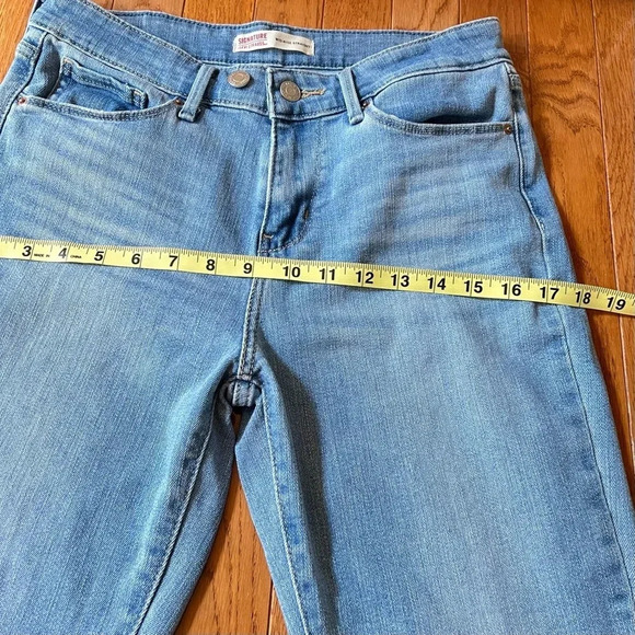 Signature Levis Strauss Womens Pants Mid Rise Straight Blue Jeans Denim 6M-W28 - Picture 13 of 16